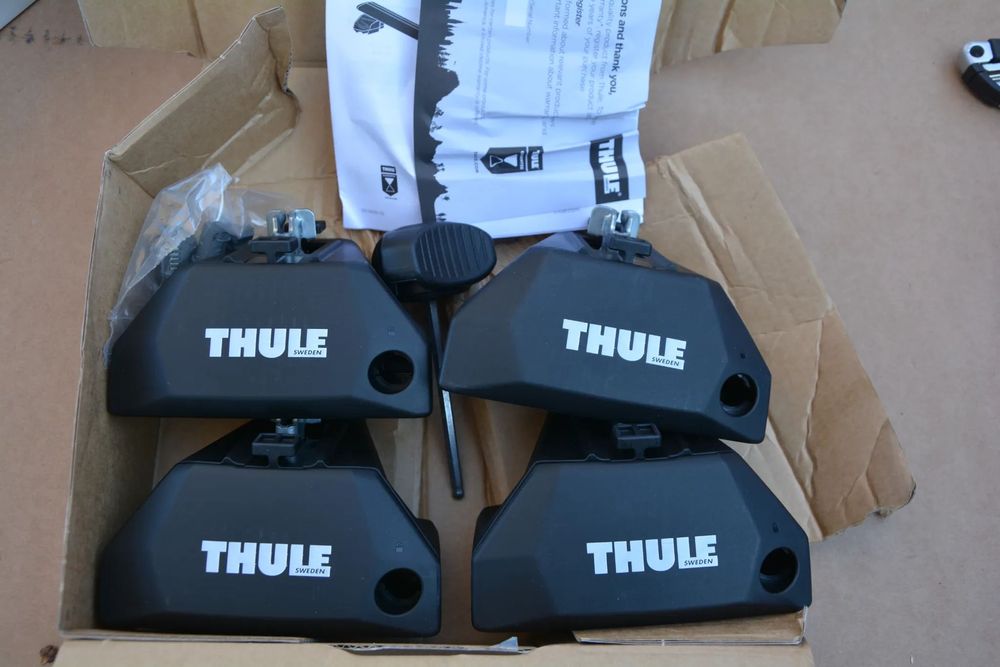 Thule Evo Flush Rail 7106 Stopy bagażnika