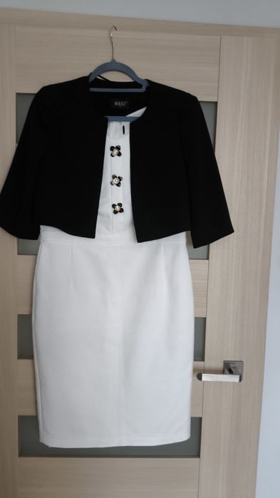 Suknia i żakiet Makalu 40 na szczególne okazje