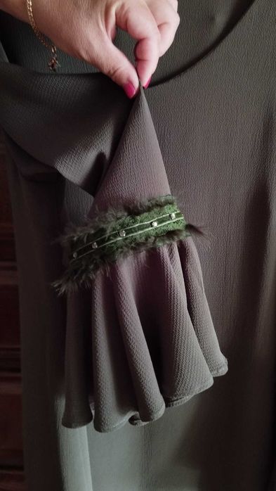 Vestido verde com manga