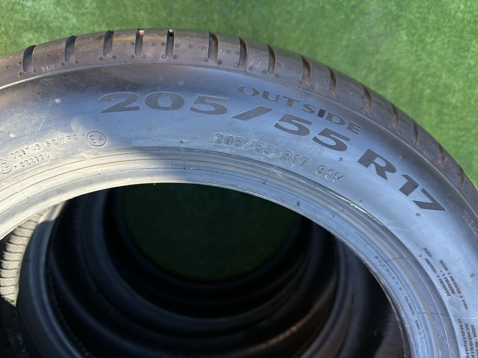 Літня резина 205 55 R17 Pirelli 23 рік