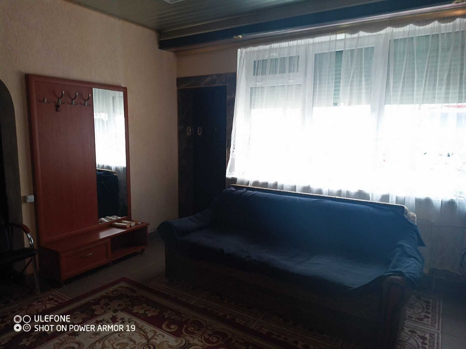 Сдам на длительный период квартиру-студию!