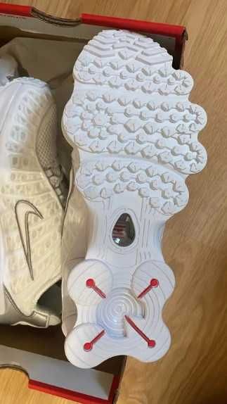 Nowe i nieużywane-nikeshoxtl rozmiar.38/45