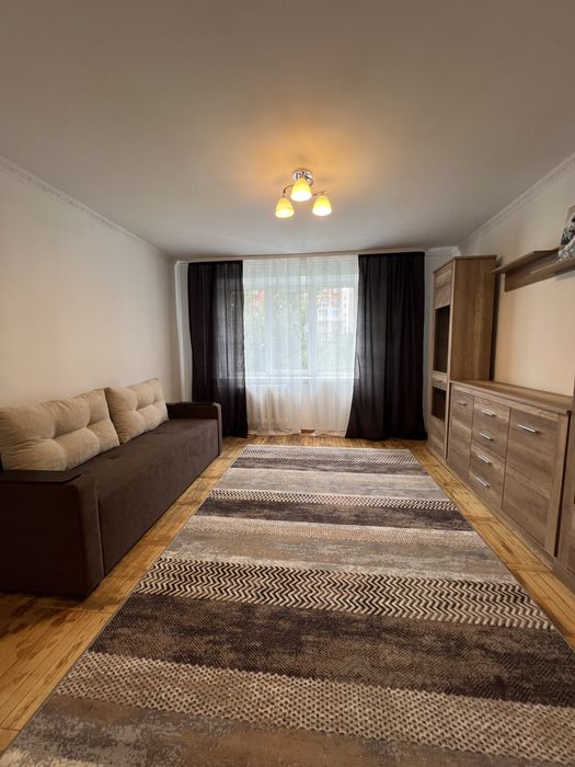 Оренда двокімнатної квартири біля 25 школи!