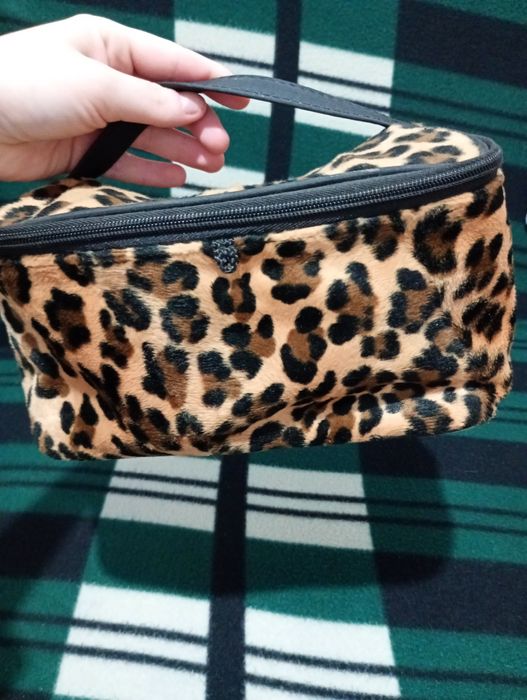 Okazja - Kosmetyczka - Kuferek - W Modną Panterkę - Podróżny Organizer