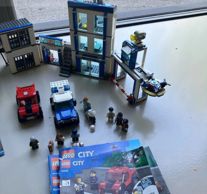 Lego: Set (60246)