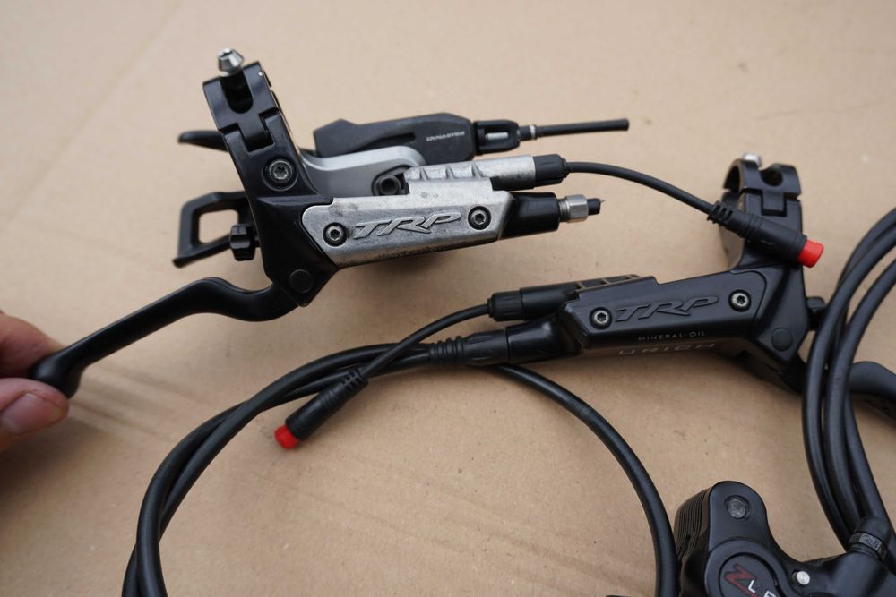 Komplet Hamulce 4-tłoczkowe TRP Zurich E-Bike Specialized Vado | Czujnik Brose | 693g