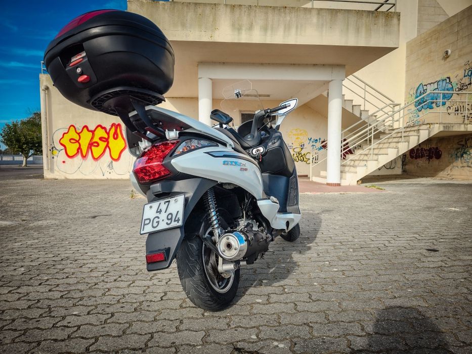 Sym GTS 125 branca