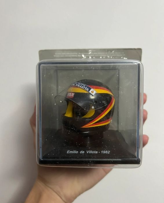 Kask Spark F1 1/5 Emilio de Villota