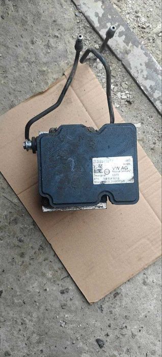 Блок керування АБС (ABS) 7LB614517B VAG