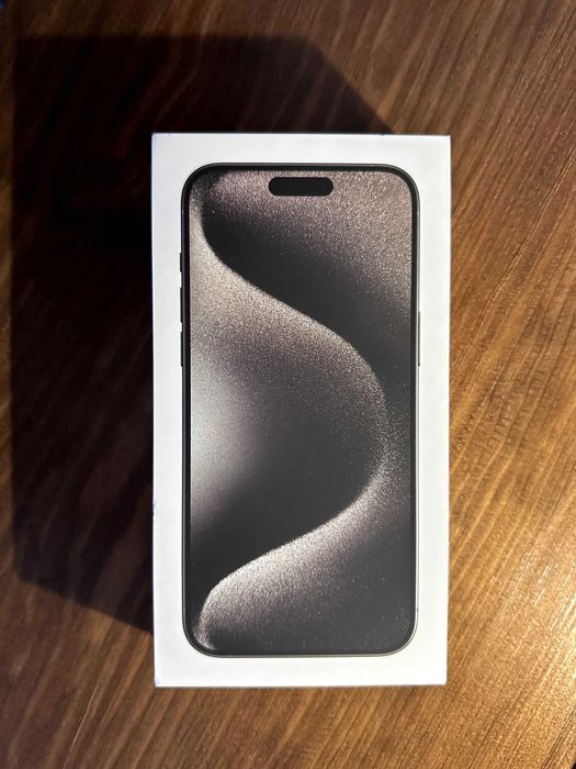 iPhone 15 Pro Max 512GB Cor Titânio Natural
