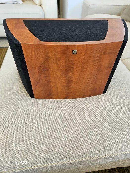 Colunas KEF Q2ds, de efeitos - 2 unidades.