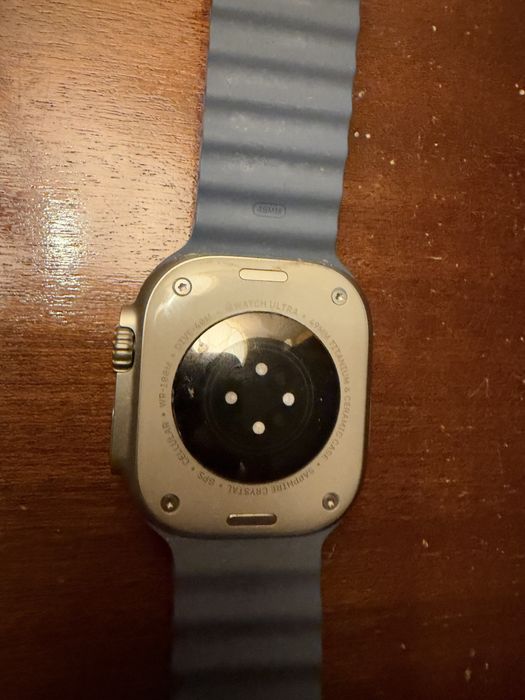 Apple Watch Ultra 3 titanio 49mm