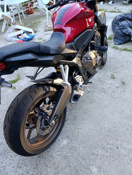 Honda cb650r 2021