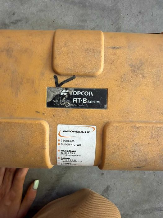 Niwelator optyczny Topcon AT-B4A plus statyw