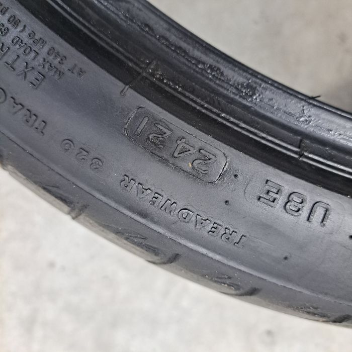 2 pneus 225 40 R19 Bridgestone Turanza RFT