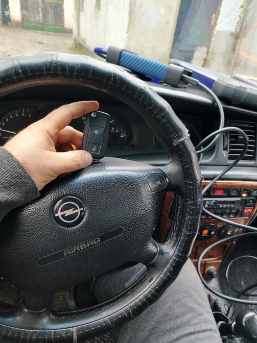 Дублікат автоключа,виготовлення,програмування,прив'язка, прошивка.