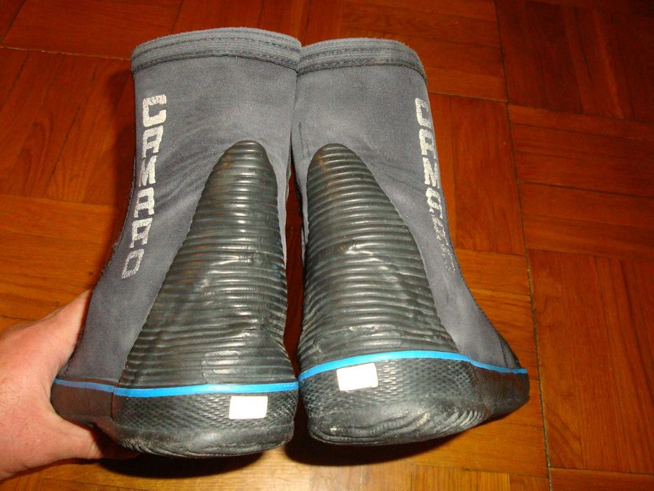 Гидроботы CAMARO , размер 42,5-43 ( по стельке 27-27, 5 см )