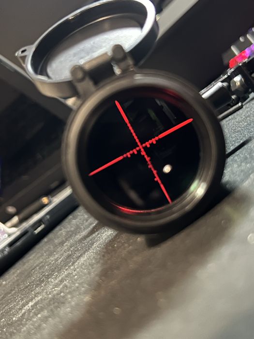 Mira para rifle 1-5x24 (nunca usada)