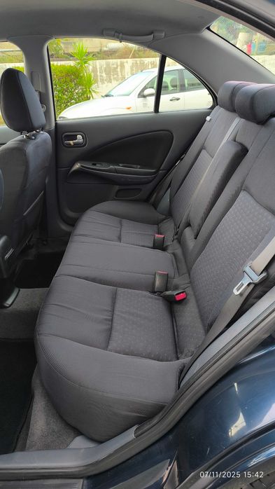 Nissan Almera 1.5 AC e em muito bom estado geral