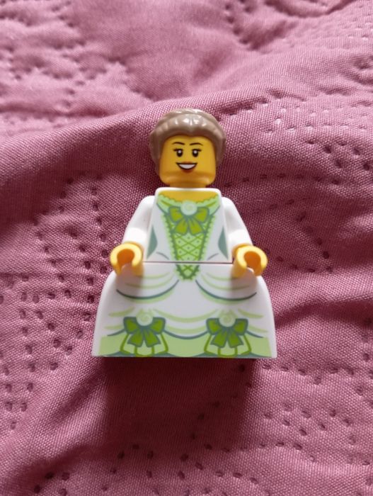 Lego figurka królowa księżniczka Nowa
