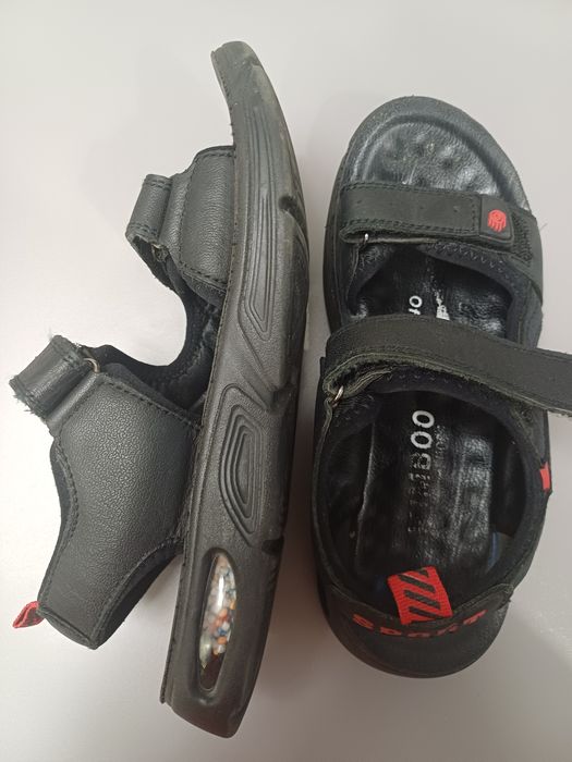 Босоніжки на хлопця 36 розміру Off- white