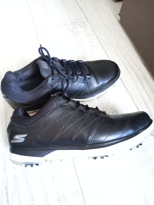 Buty  golfowe   40/41