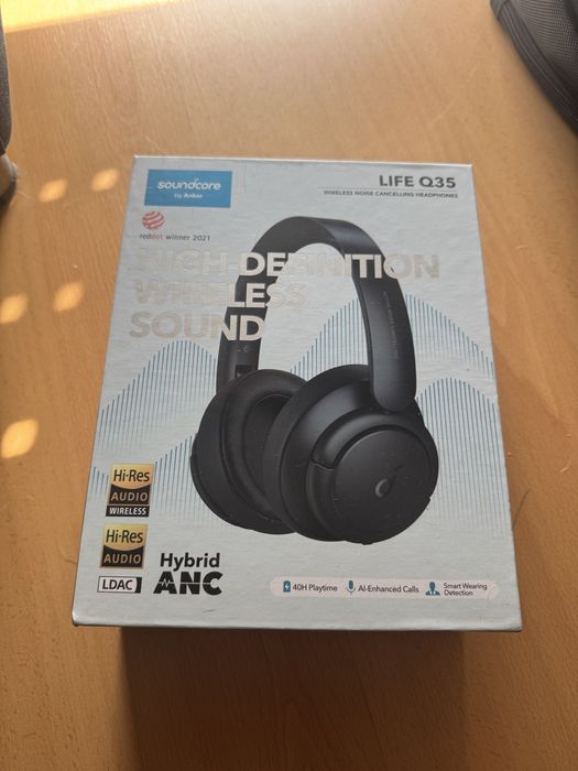 Headphones soundcore