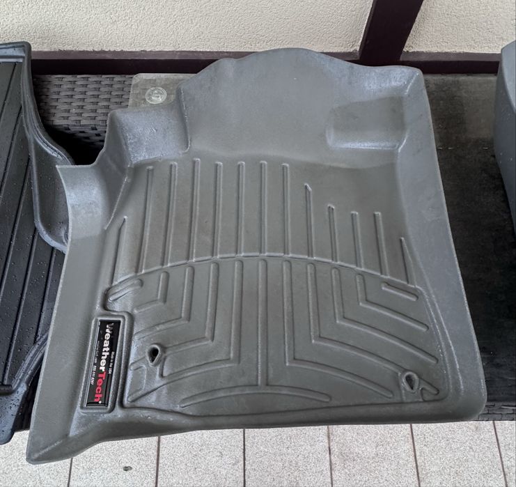 Weather tech коврики Land Cruiser 200