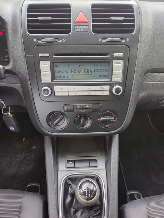 VW Golf V, 1.4 Trendline, Nacional, Impecável