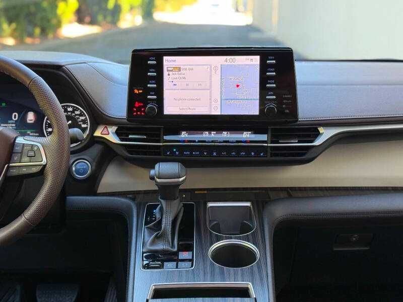 2024 Toyota Sienna
