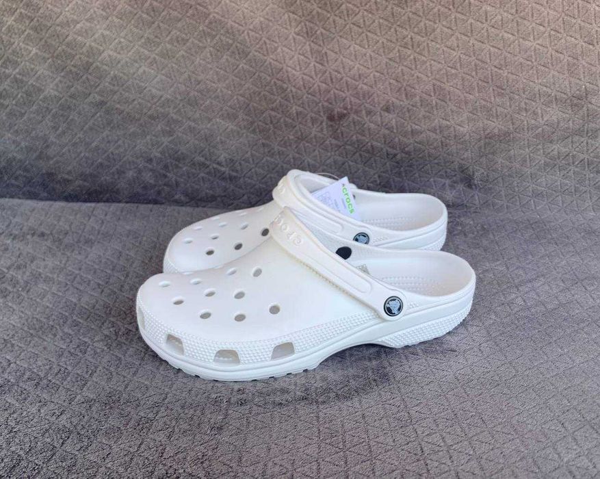 Крокси білі жіночі та чоловічі Crocs Classic 37, 38, 40, 42, 44 розмір модель унісекс