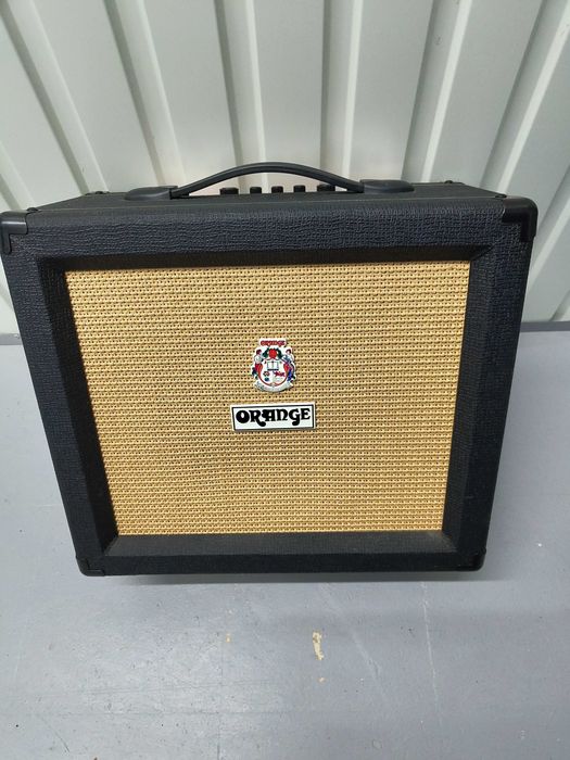 Amplificador Orange 35 watts, edição limitada.