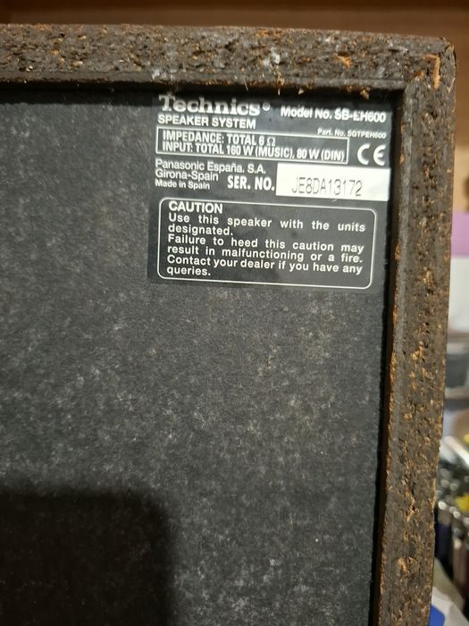 Colunas. Caixa acústica Technics SB-EH600