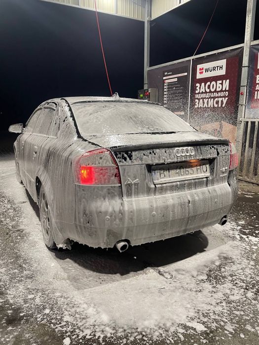 Audi a4b6 1.8t Ауди а4б6 1.8турбо газ/бензин