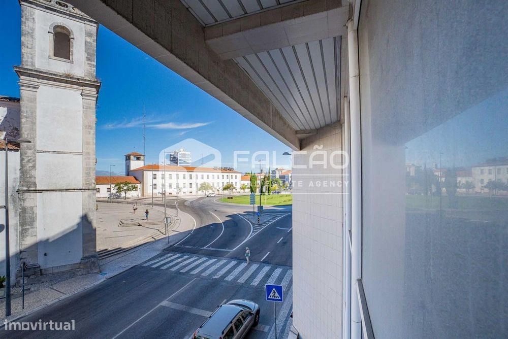 Loja T1 Arrendamento em Santarém (Marvila), Santa Iria da Ribeira de S