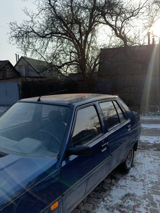 Продам славуту 2004