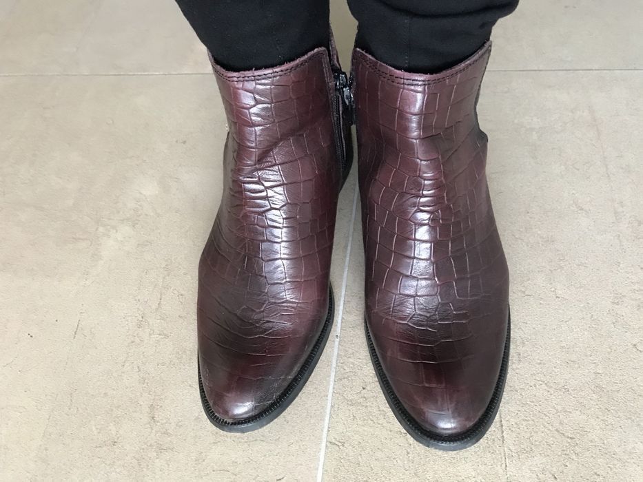 Botas em pele em muito bom estado