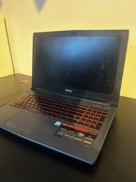 Laptop gamingowy MSI GV62 8RE