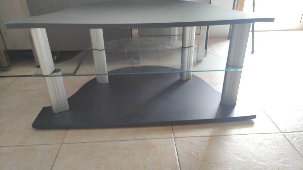 Mesa para TV - Madeira/Vidro