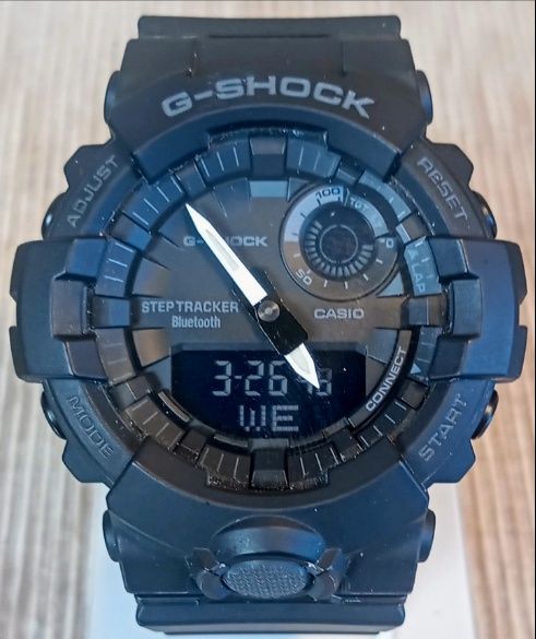 Zegarek G-SHOCK GBA-800 Steptracker Bluetooth