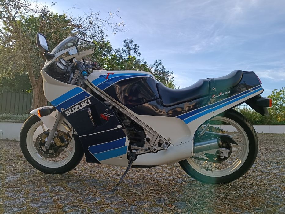 Suzuki rg gamma 250 2 tempos