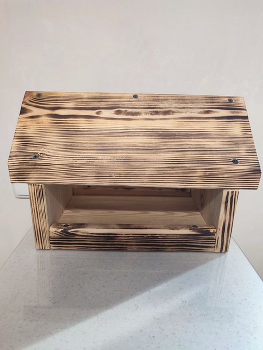 Годівниця для птахів