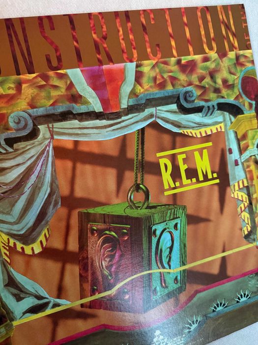 R.E.M. – Fables Of The Reconstruction | 28AP-3058