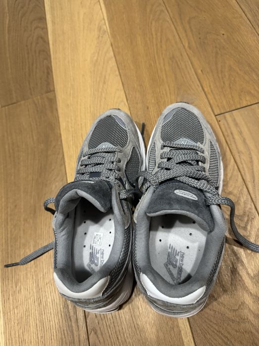 Жіночі кросівки new balance 2002R 37 1/2 EUR