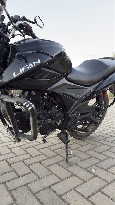 Мотоцикл Lifan cityr 200