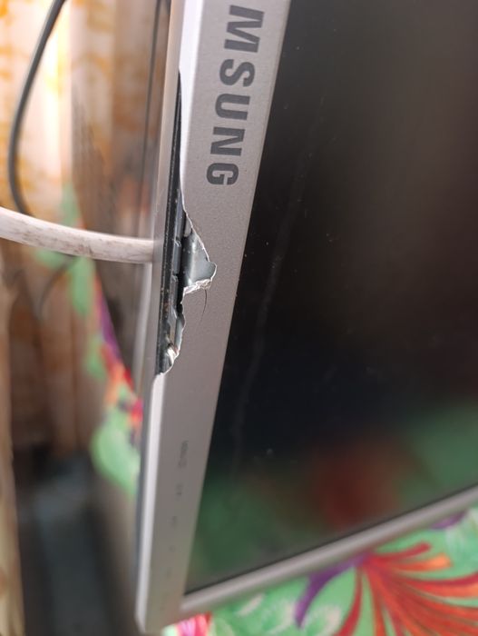 Монітор Samsung 20