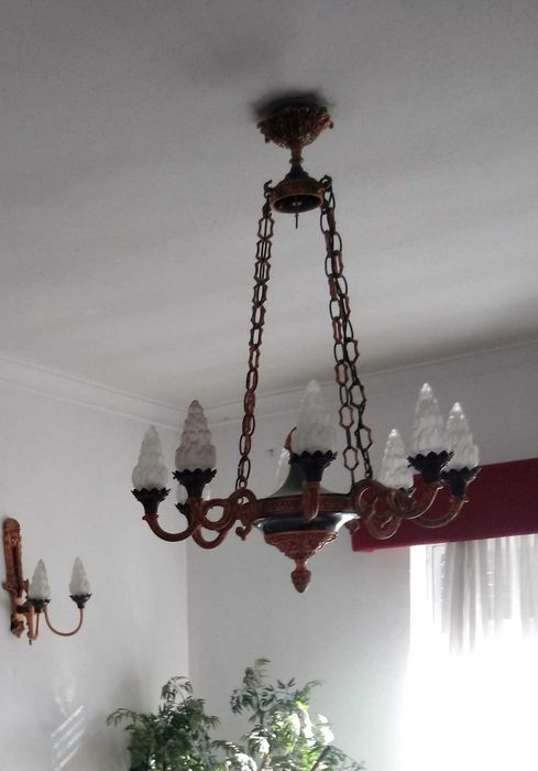 Elegante Conjunto Clássico de Lustre e Apliques (Estilo Vintage)