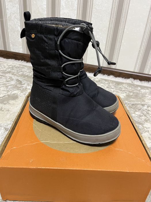 Черевики, сапоги Bogs