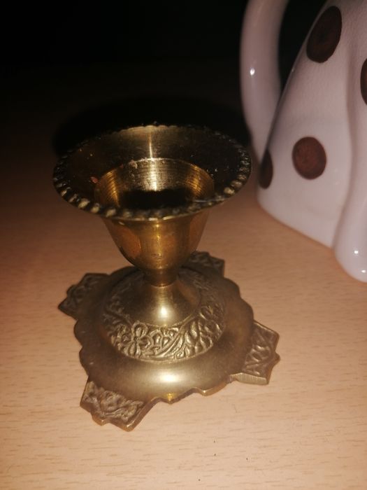 Świecznik mosiężny do kolekcji