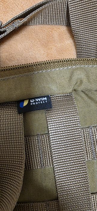 Підсумок під планшет 9-10 дюймів U-WIN